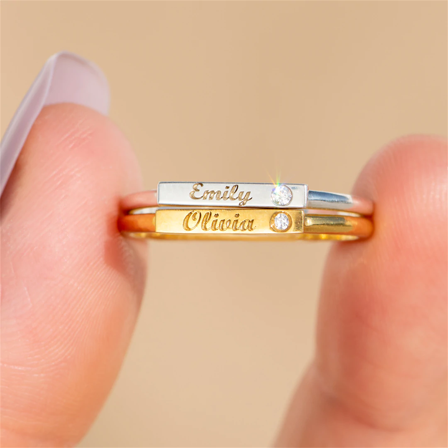 Initial Ring Custom - PERSONALISIERTER GRAVIERTER MINIMALISTISCHER BAR-RING, personalisierter Namensring,