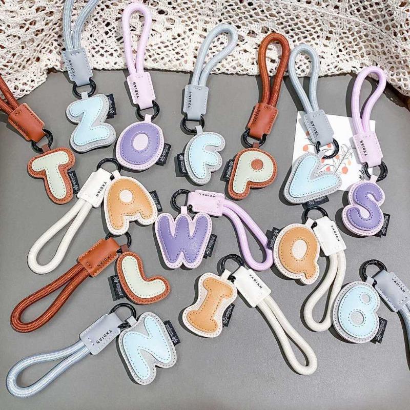 26 Alphabet PU-Leder Schlüssel – Monogram Keychain Leather Bewertung und Preis