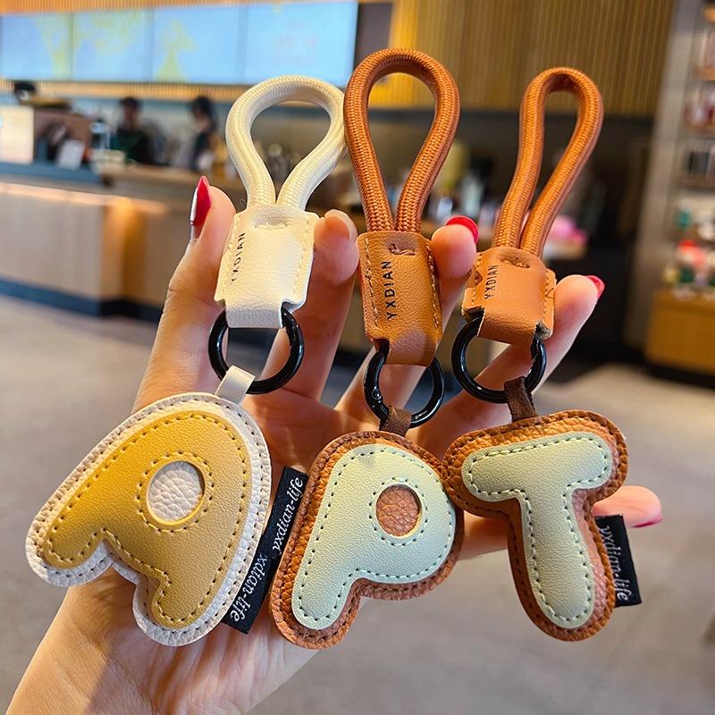 26 Alphabet PU-Leder Schlüssel – Monogram Keychain Leather Bewertung und Preis