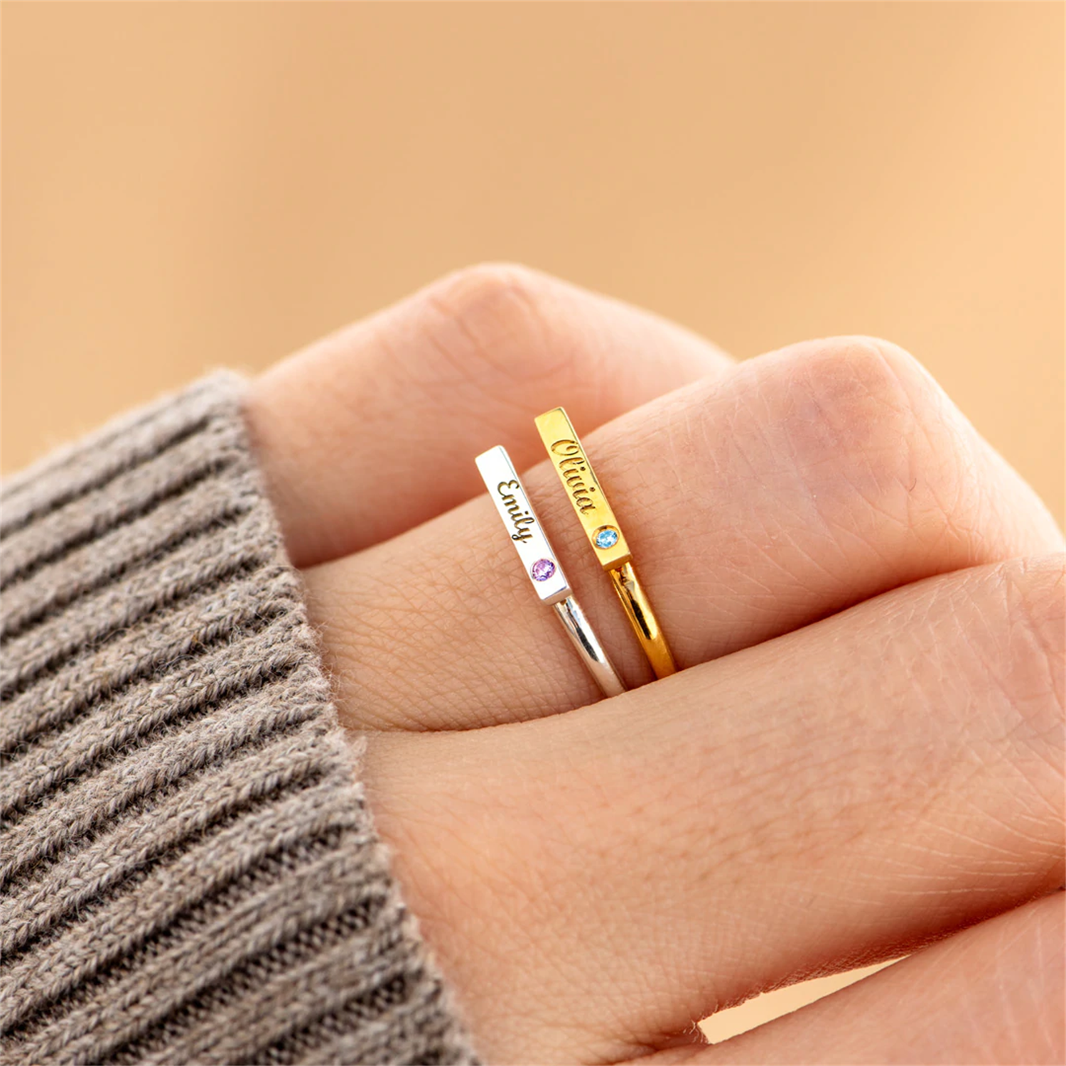PERSONALISIERTER GRAVIERTER MI – Initial Ring Custom Bewertung und Preis