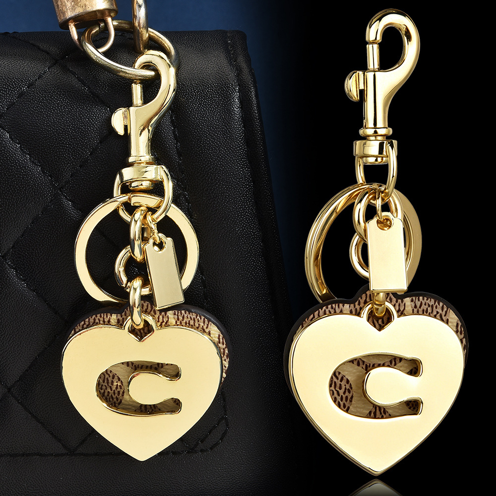 Initial C Monogramm-Taschenanh – Monogram Keychain Leather Bewertung und Preis