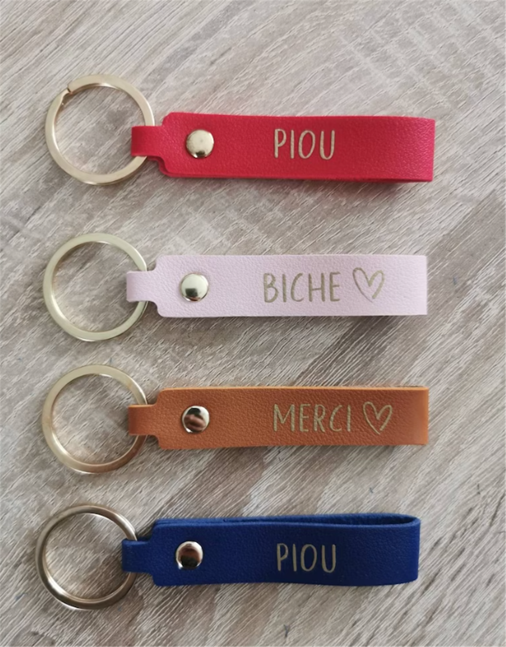 Personal isierte Leder Schlüss – Monogram Keychain Leather Bewertung und Preis