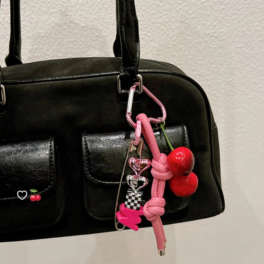 Y2k süße Kirsche Alphabet PU L – Monogram Keychain Leather Bewertung und Preis