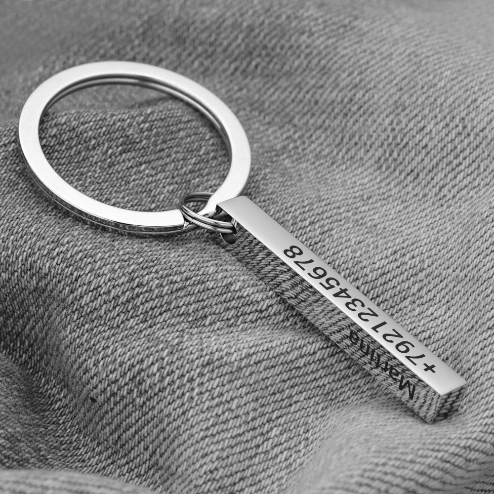 Personalisieren Sie Schlüssela – Initial Ring Custom Bewertung und Preis