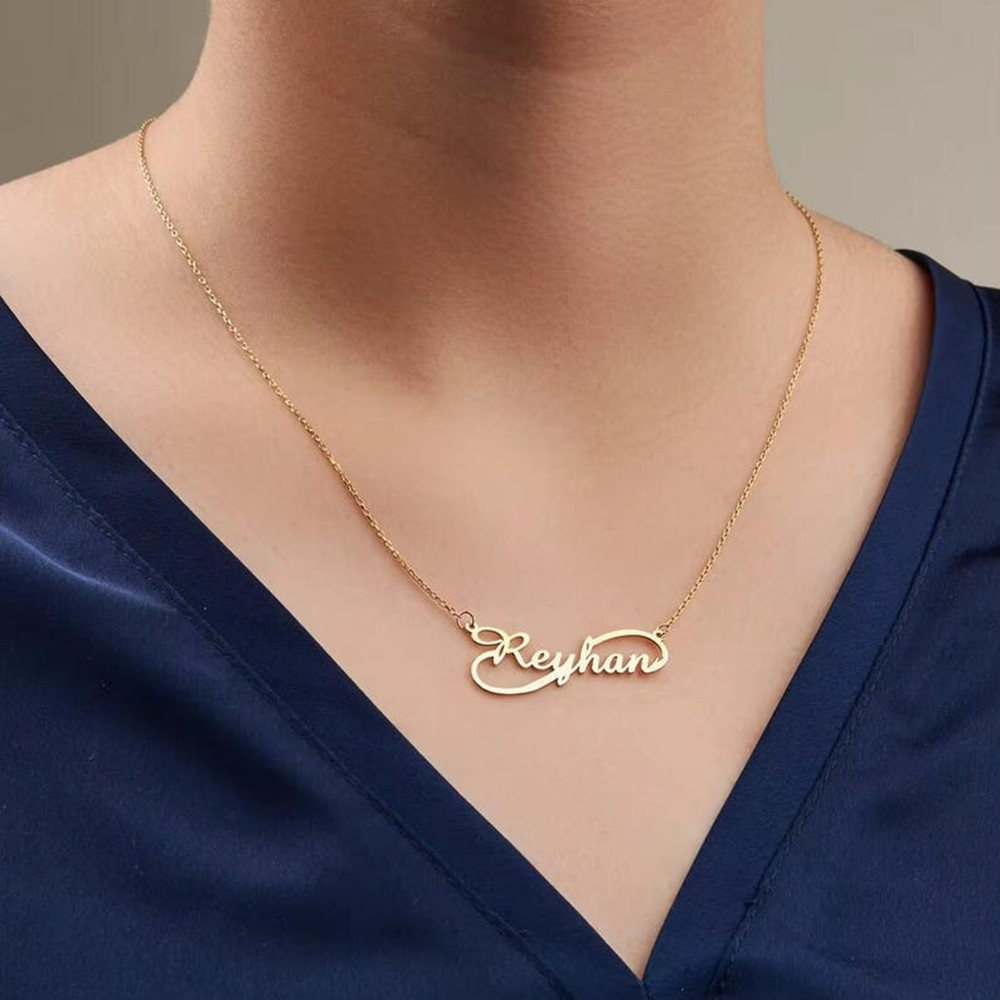 Personalisierte Infinity-Namen – Birth Flower Necklace Bewertung und Preis